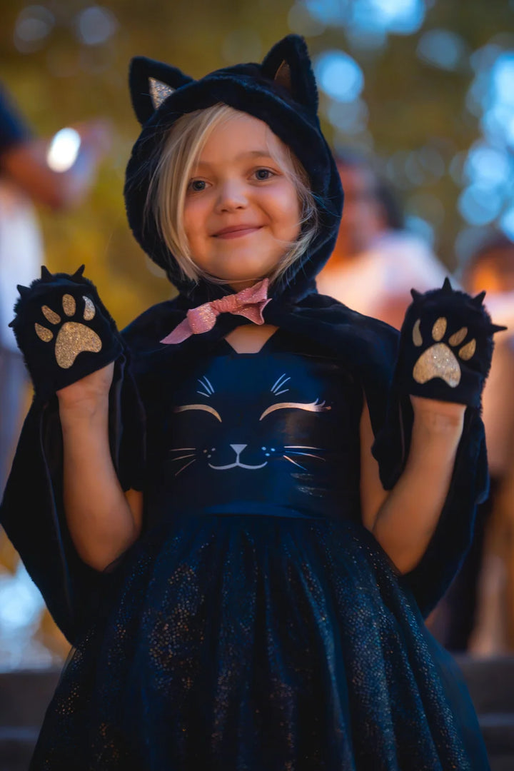 Great Pretenders Cuddle Cape - Black Cat