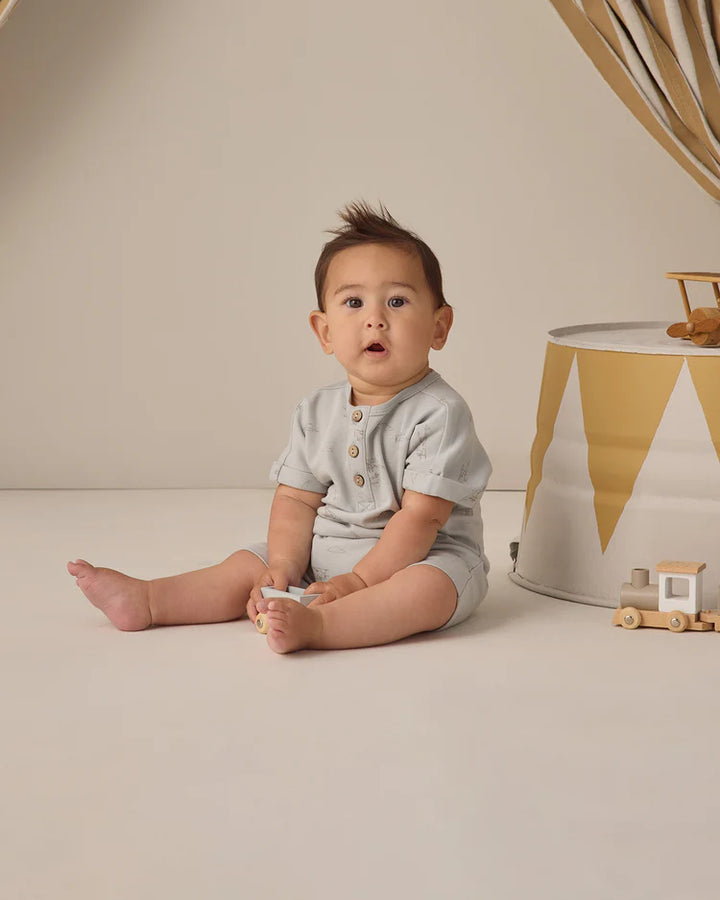 Quincy Mae Short Sleeve One-Piece - Airplanes
