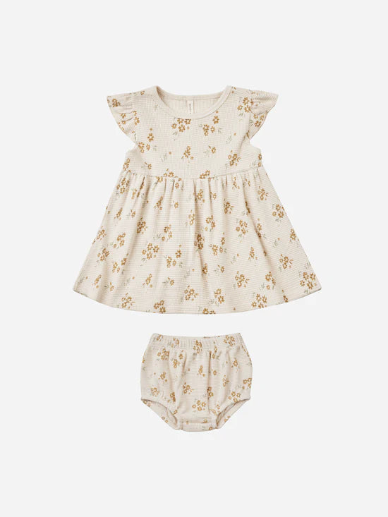Quincy Mae Flutter Sleeve Dress - Honey Flower