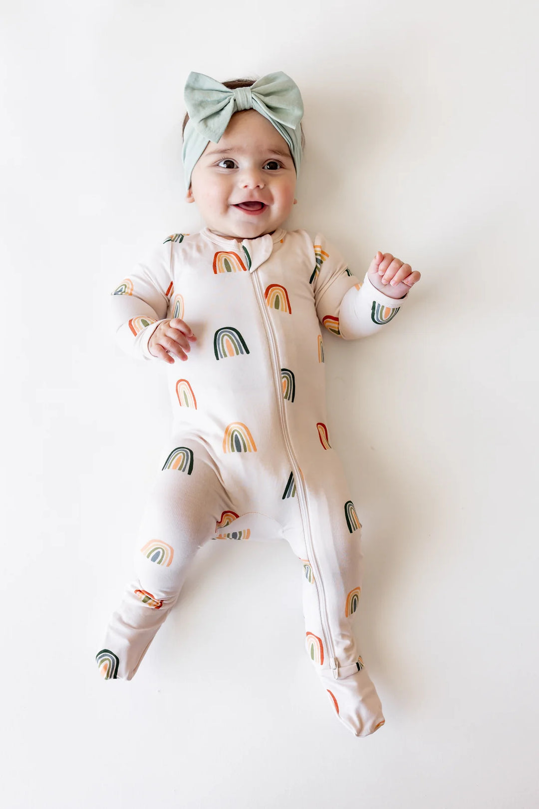 Kyte Baby Zippered Footie - Retro Rainbow