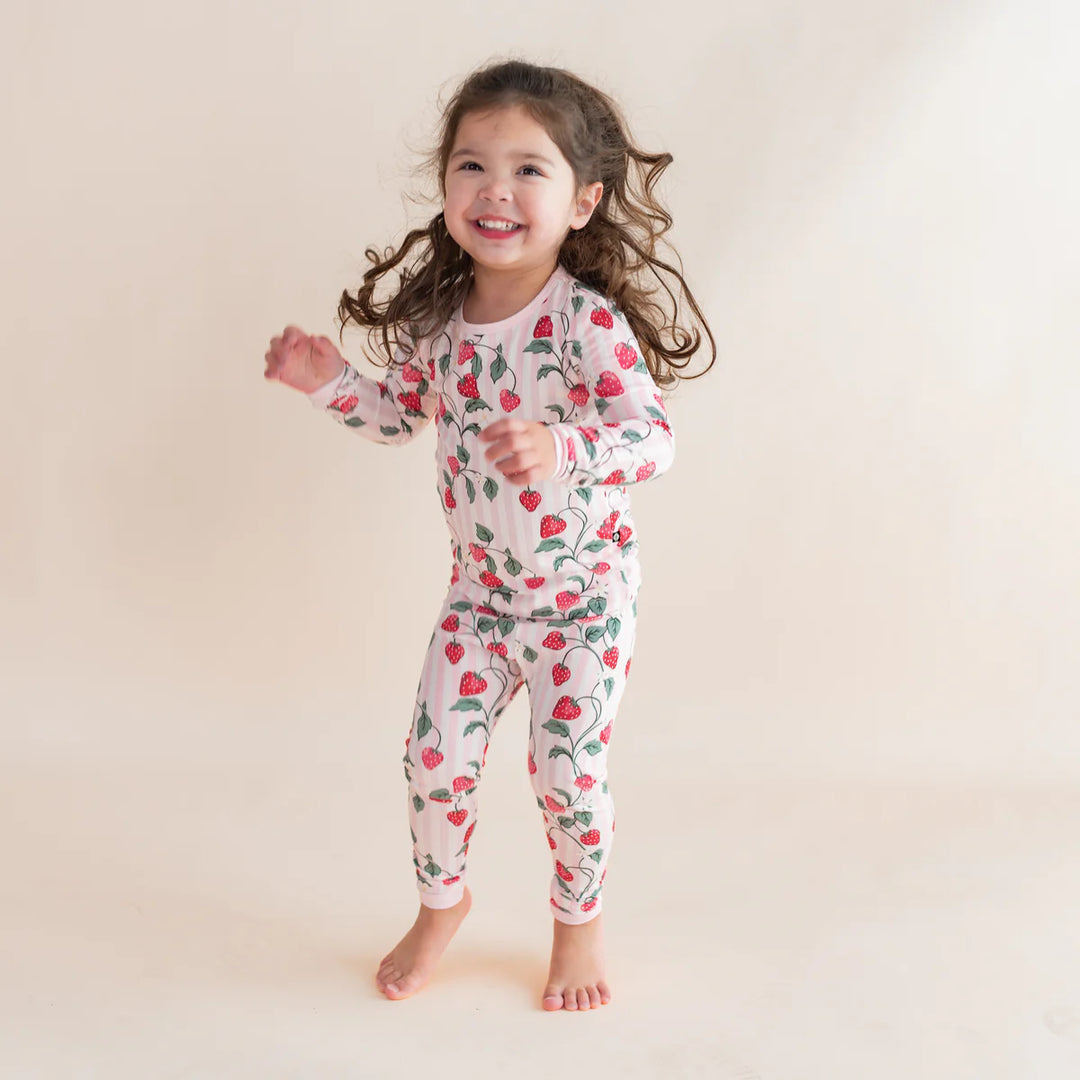 Kyte Baby Long Sleeve Toddler Pajama Set - Strawberry Fields