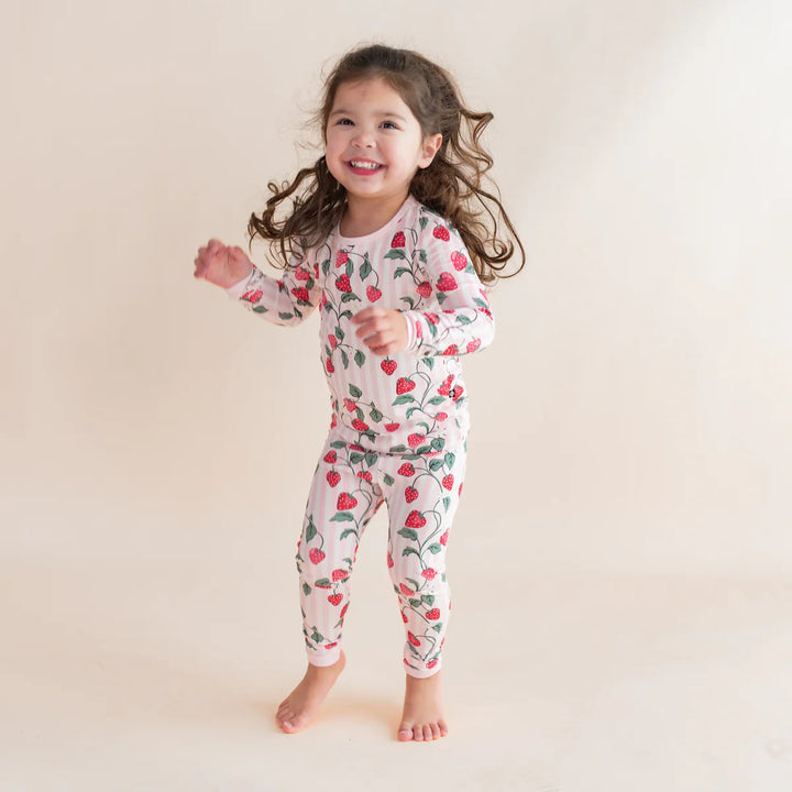Kyte Baby Long Sleeve Toddler Pajama Set - Strawberry Fields